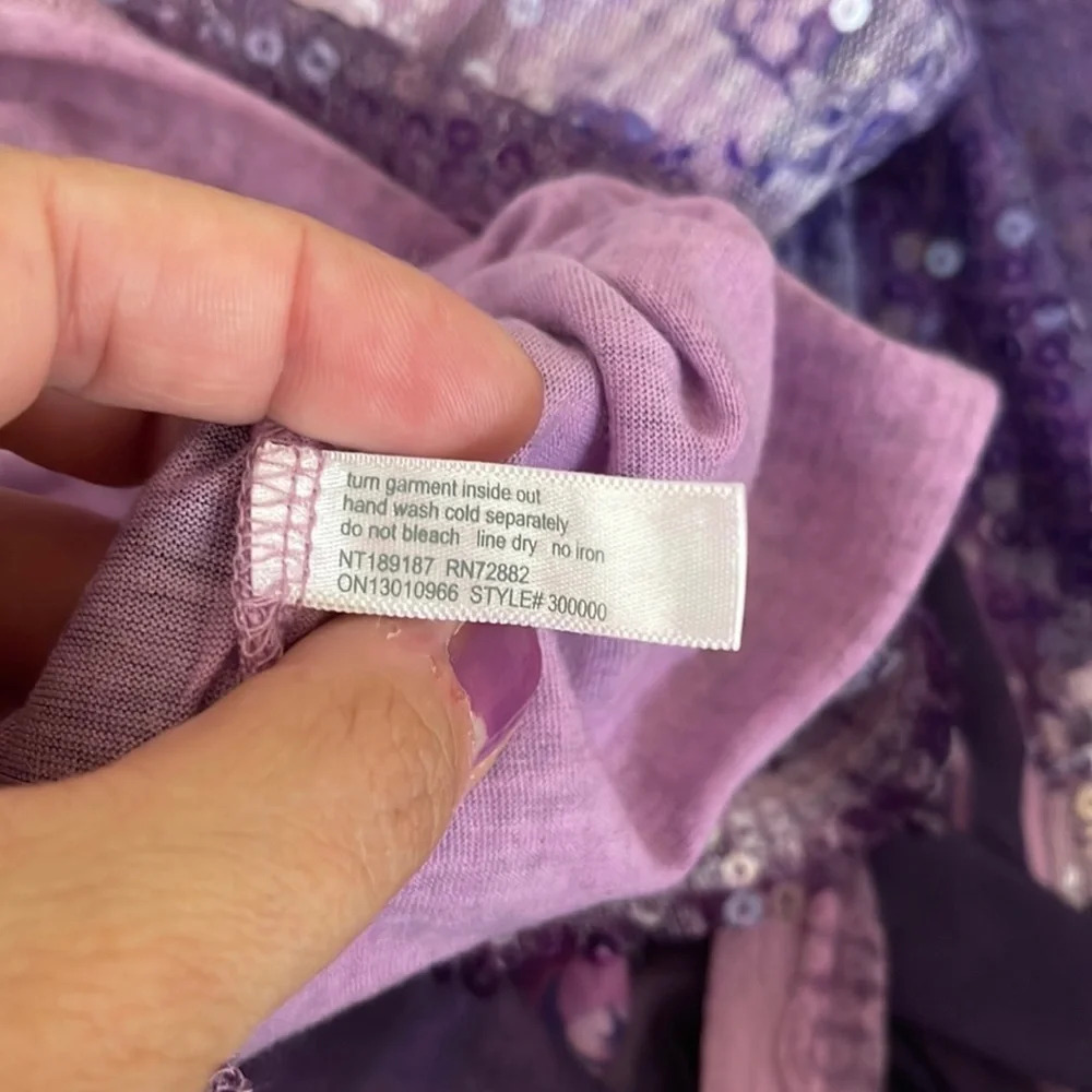 Women’s purple sequin short sleeve t-shirt 1X - Picture 4 of 4